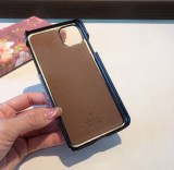 春もの新作グッチ ディズニーコラボ ドナルドダック iPhoneケース 偽物 gur94841