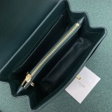 ☆超人気☆セリーヌ 16（セーズ） コピー ミディアム ショルダーバッグ グリーン【3サイズ】 Cem85504