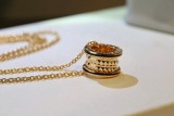 《大人気》お洒落に♪ ブルガリ ビーゼロワン ネックレス 偽物 AU750 Buu91715