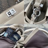 一目惚れ♪フェンディ ピーカブー コピー ミニ レザー バッグ fej79104