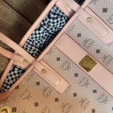 MCM エムシーエム トートバッグ偽物 ヴィセトス Medium リバーシブル LIZショッパー mcp18417