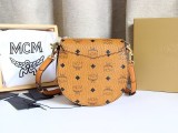 完売必至★MCM★エムシーエム バッグ 偽物 パトリシア ヴィゼトス レザーショルダーバッグ mcj23389