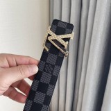 可愛いルイヴィトン コピーサンチュール・LVイニシャル 40MM リバーシブル ベルト vuu01516
