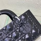 超希少！【ディオール】LADY D-JOY バッグ 偽物 カナージュ カーフスキン del92920