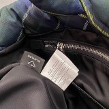 稀少【プラダ】パデッド Re Nylon 偽物トートバッグ リナイロン puy63958