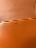 関税なし セリーヌ ハンドバッグ コピー ミディアム マイヨン トリオンフ バッグ カーフスキン Cee04862
