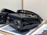 レディ ディオール スモールハンドバッグコピー カーフスキン ショルダー M0531OWCB_M900