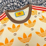 世界中で大人気♪ディダス×グッチ コットン ジャージ Tシャツ 偽物 gus90660