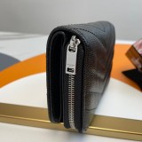稀少 サンローラン モノグラム R-zip コンパクト財布 偽物 Sax88760