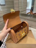 入手困難 MCM ヴィセトス サッチェルバッグ 偽物モノグラム ロゴ mcx32244