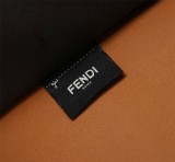 日本未入荷フェンディ サンシャイン コピー レザーショッパーバッグ few61216