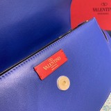 定番ヴァレンティノ ショルダーバッグ コピー Vロゴ SUPERVEE レザー クロスボディバッグ Vuj81448