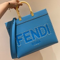 ★日本!!人気！フェンディ 偽物 サンシャイン ミディアム レザーショッパー fen57003