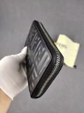 目を惹くカラーフェンディ ラムレザー ピーカブー カスタマイズ ロゴ カード ジッパーウォレット コピー 7M0264A72VF0GXN