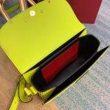 人気急上昇ヴァレンティノ ショルダーバッグ コピー Vロゴ SUPERVEE レザー クロスボディバッグ Vui87488
