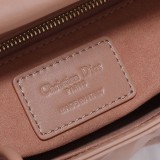 入手困難レディディオール 偽物 バッグ カナージュ カーフスキン dem37625