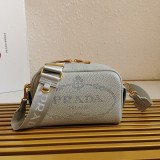 最安値挑戦プラダ レザー トップハンドル ハンドバッグ コピー 4色 1BB078 puy36225