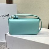累積売上総額第１位！セリーヌ 偽物トリオンフチェーンショルダーバッグ リザード 4色 197994BFJ.29VD