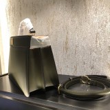 完売必至フェンディ ピーカブー 偽物 アイシーユー スモール レザーバッグ feh31625