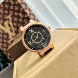 入手困難品！ルイヴィトン 時計 タンブール ストリート ダイバー 36mm vum29771