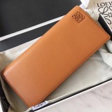 秋冬大セールロエベ ソフトグレインカーフ ロングホリゾンタルウォレット 偽物 loc13489