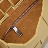 定番ボッテガヴェネタ カセット コピー クロスボディバッグ box14300