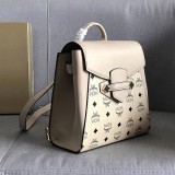 目を惹くカラー MCM リュック スーパーコピー ​エムシーエム バックパック mcw75630