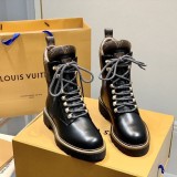 確保済みルイヴィトン ショートブーツ スーパーコピー vuk55101
