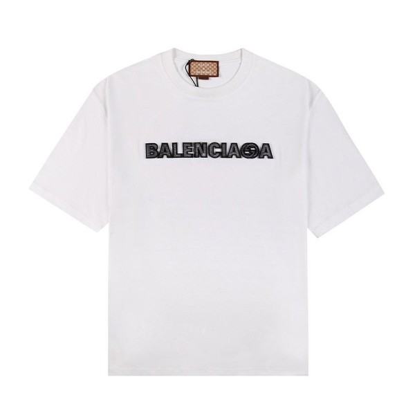 目を惹くカラーバレンシアガ×グッチ 偽物 ブラックロゴ★ホワイトTシャツ guv81493