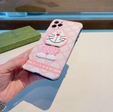 希少色グッチ ドラえもんコラボ iPhoneケース コピー スマホケース gut77530