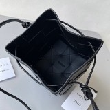 争奪戦ボッテガヴェネタ カセット ショルダーバッグ コピー ブラック 680218VCQC48425
