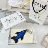 大人気！注目度抜群！ロエベ Fish Charm キーホルダー 偽物 loo78346