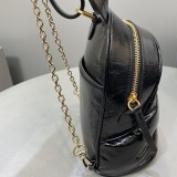 大人気！メゾンマルジェラ フェルト ウェット ルック バックパック偽物 Man57544