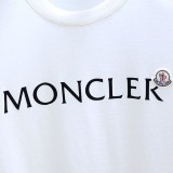 目を惹くカラー モンクレール Tシャツ 偽物 半袖 クルーネック ロゴ mov84857
