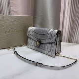 入手困難 ブルガリ☆セルペンティ フォーエバー ショルダーバッグ 偽物 Buy24256