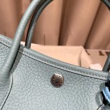 目を惹くカラー エルメス コピー ガーデンパーティ 36 トレンチ erd60168