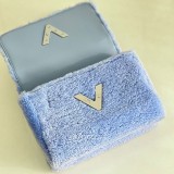 n級品 おすすめルイヴィトン 偽物 ツイスト MM ショルダーバッグブルー M21040