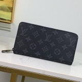 ルイヴィトン 長財布 偽物 モノグラム ジッピーウォレット M60017
