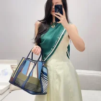 【ボーダーの配色が絶妙でシック☆】エルメス カーデンパーティ36 コピー トートバッグ M05529