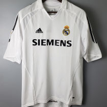 2005-2006 RM White Home Retro Soccer Jersey