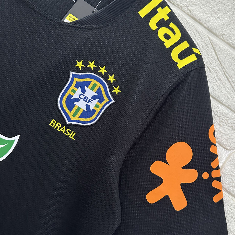 2024/25 Brazil Black Training Soccer Jersey