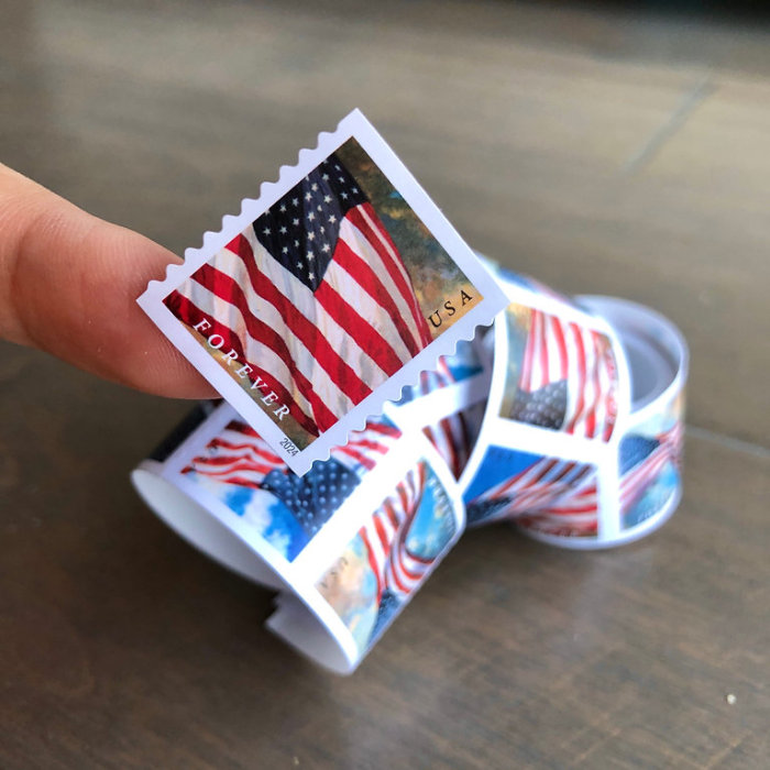 Flag 2024 Roll - 10 Rolls / 1000 Pcs