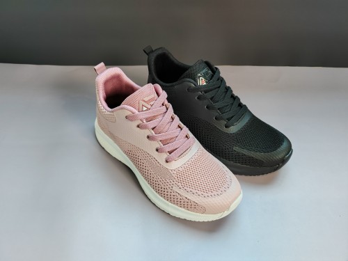 Women's Lightweight Breathable Running Shoes