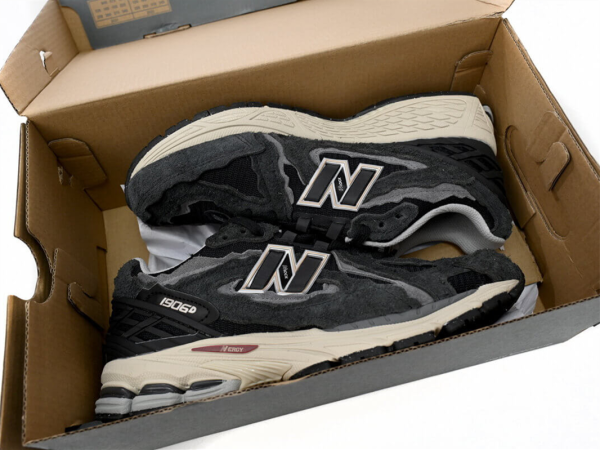 M1906DD New Balance 1906R “Refined Future”