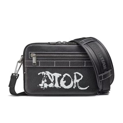 DIOR X PETER DOIG SAFFARI MESSENGER BAG – DIO022