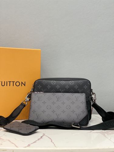 LOUIS VUITTON TRIO MESSENGER BAG – LVB025