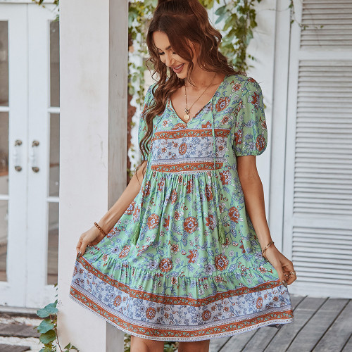 V-neck short sleeve resort dress