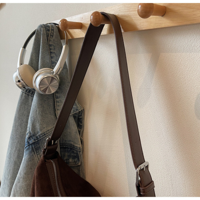 Women's Trendy Bucket Handbag – Crafted from Premium Vegan Leather, Features an Adjustable Shoulder Strap