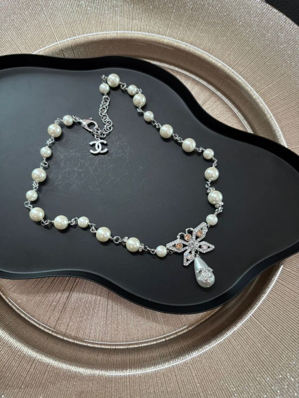 Collana Chanel  lunga 46cm