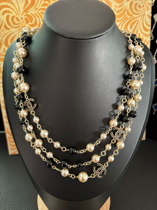 Collana Chanel lunga 154cm